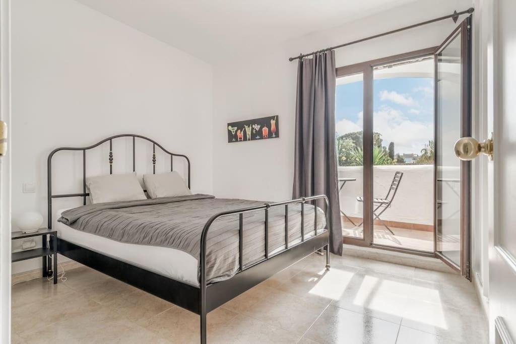 Marina Puerto Banus By Hostlovers *